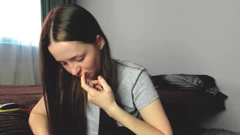 Christina online show from March 2026 01:48:02 PM