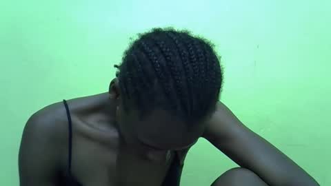 sweet_candie01 online show from December 2025 03:06:01 PM