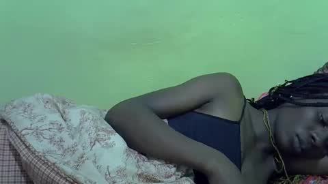 sweet_candie01 online show from March 2026 04:20:02 AM