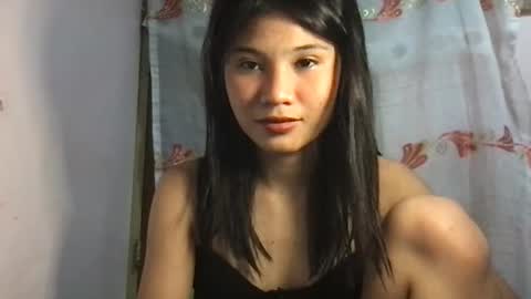 Snapshot of sweet_chantalle chatting on March 2025 08:40:02 AM sweet_chantalle online show from March 2025 08:40:02 AM