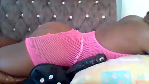 sweet_cherry007 online show from October 2025 04:59:02 AM