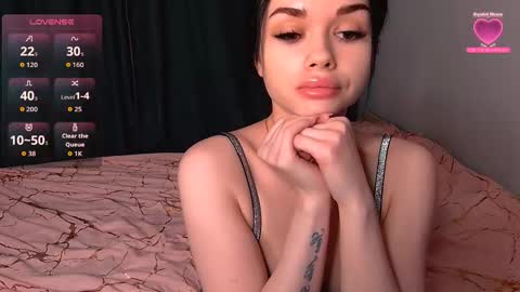 Sofia online show from November 2025 05:00:02 PM