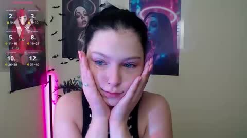 Ivy online show from October 2025 07:36:03 AM