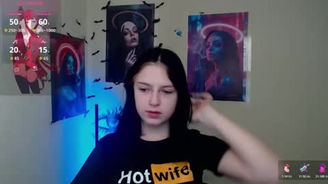 Ivy online show from November 2025 07:08:02 AM