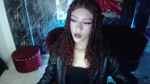 DOLLY online show from November 2025 03:28:02 AM