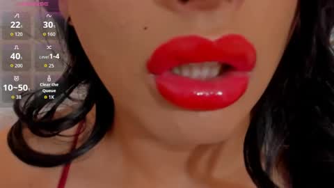 Snapshot of sweet_eliizabeth chatting on May 2026 01:06:01 PM sweet_eliizabeth online show from May 2026 01:06:01 PM