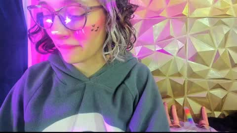  emmili  online show from December 2024 12:56:02 PM