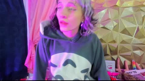  emmili  online show from January 2025 12:16:02 PM