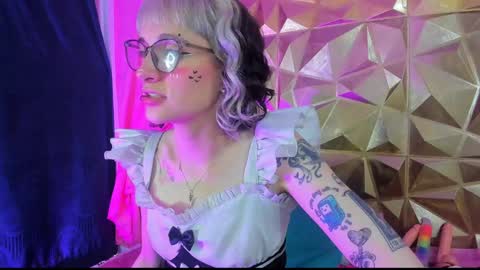  emmili  online show from January 2025 03:16:02 PM