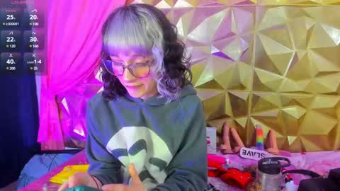  emmili  online show from March 2025 03:39:01 PM