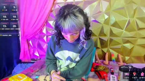  emmili  online show from March 2025 03:16:02 PM