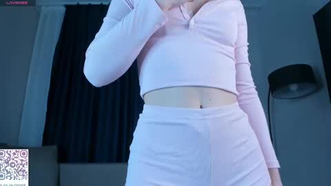 Snapshot of sweet_fairyyy chatting on March 2025 02:21:02 PM Julia online show from March 2025 02:21:02 PM