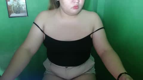 sweet_frex123 online show from September 2025 01:05:02 AM