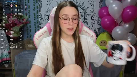 Alice online show from January 2025 02:43:02 AM