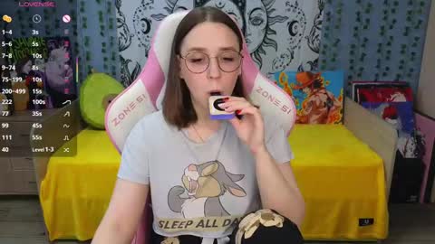 Alice online show from March 2025 02:57:02 AM