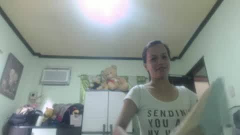 girly online show from December 2024 11:24:01 PM