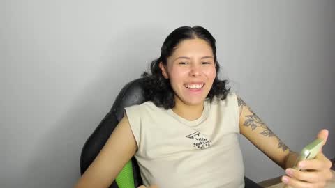 Snapshot of sweet_hann chatting on February 2025 11:52:02 PM Hanna online show from February 2025 11:52:02 PM