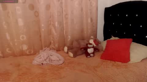 Hannah online show from September 2025 09:01:02 AM