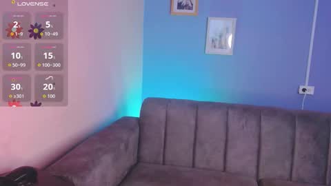 Nella online show from November 2025 11:49:02 AM