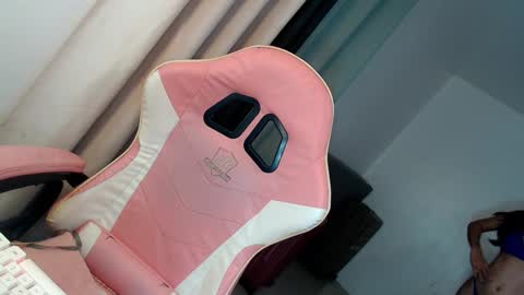 Jess online show from February 2025 02:38:01 PM