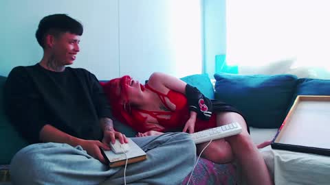 Snapshot of sweet_karma_ chatting on February 2025 08:26:02 PM Help me to reach 100 thumps up online show from February 2025 08:26:02 PM