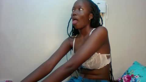 Snapshot of sweet_kcandy chatting on May 2026 02:16:01 AM Sweet KCandy online show from May 2026 02:16:01 AM