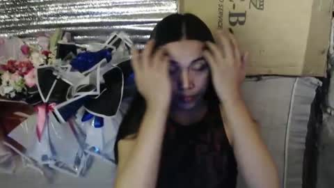 sweet_lady14 online show from April 2026 05:52:01 PM