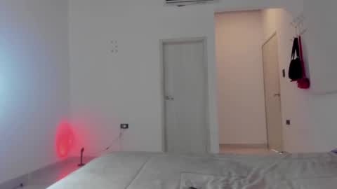 Hi Im Lia Your dreams came true  online show from September 2025 10:42:02 PM