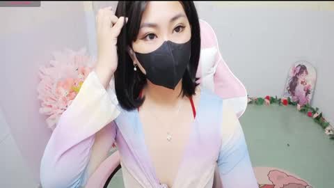 Lily online show from May 2026 12:27:02 AM
