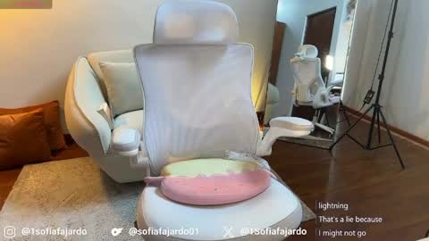 Snapshot of sweet_littleee chatting on May 2026 12:21:02 PM free private online show from May 2026 12:21:02 PM
