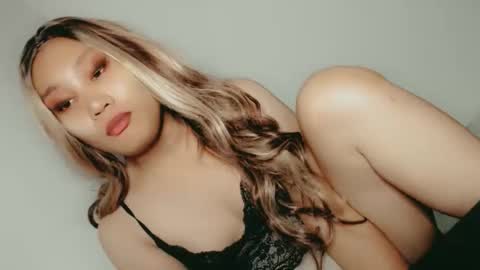 SWEET LOVE online show from May 2026 10:10:01 AM
