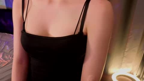 Snapshot of sweet_lynx chatting on May 2026 05:21:01 PM Lana online show from May 2026 05:21:01 PM
