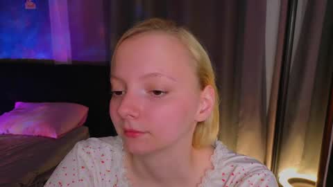 Snapshot of sweet_lynx chatting on May 2026 05:20:02 PM Lana online show from May 2026 05:20:02 PM