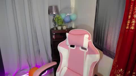 Maria Stella online show from February 2025 11:50:01 AM