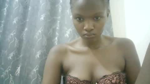 sweet_mellanie001 online show from March 2025 08:34:01 PM