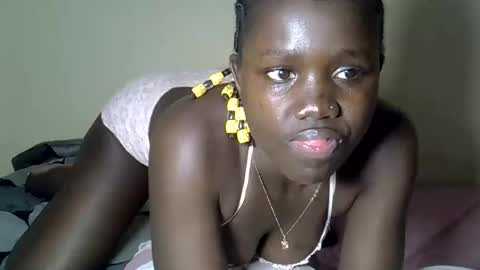 sweet_melodiyy online show from September 2025 07:24:02 PM