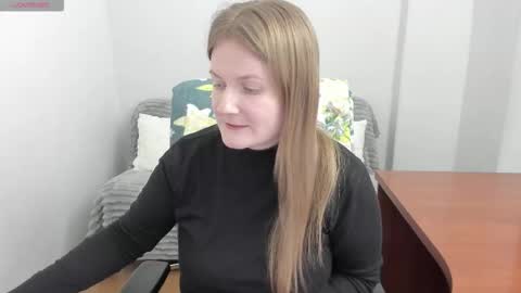 Snapshot of sweet_melody_of_ur_heart chatting on January 2026 08:23:01 PM Mila online show from January 2026 08:23:01 PM