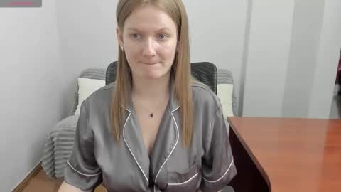 Mila online show from March 2026 01:26:02 PM