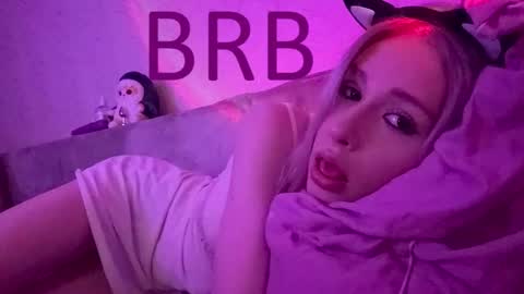 sweet_mol1y online show from December 2025 02:06:02 AM