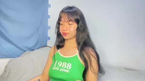 Snapshot of sweet_molly420 chatting on February 2026 01:28:02 AM sweet molly420 online show from February 2026 01:28:02 AM