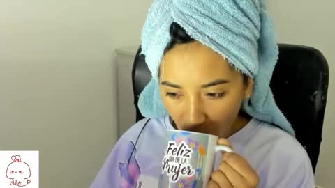 Snapshot of sweet_nhaomy chatting on September 2025 11:54:02 AM Nhaomy online show from September 2025 11:54:02 AM