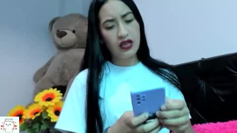 Snapshot of sweet_nhaomy chatting on November 2025 07:47:02 PM Nhaomy online show from November 2025 07:47:02 PM