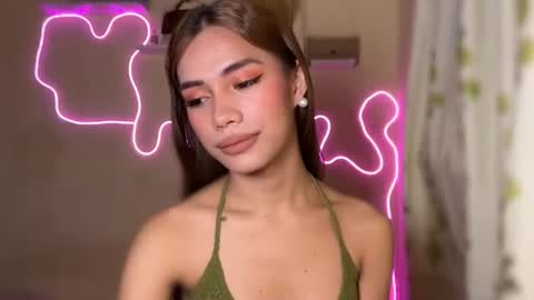 sweet_nikki03 online show from September 2025 09:18:01 PM