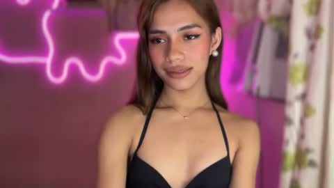 sweet_nikki03 online show from September 2025 08:57:01 PM