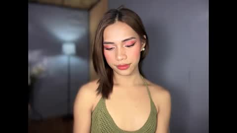sweet_nikki03 online show from May 2026 11:17:02 AM