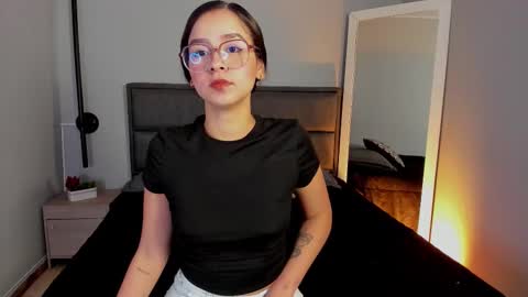 Snapshot of sweet_obsession__ chatting on February 2026 12:20:01 PM Sweet Obsession online show from February 2026 12:20:01 PM