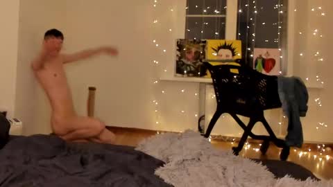 kira online show from December 2024 10:55:02 PM