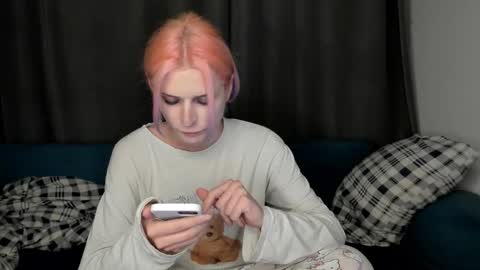 kira online show from September 2025 08:36:02 PM