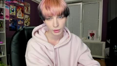 Snapshot of sweet_peach__ chatting on May 2026 08:38:02 PM kira online show from May 2026 08:38:02 PM