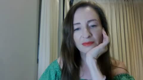 sweet_poeme online show from June 2026 12:40:01 PM